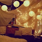 Inspiração do dia: luzes de natal na decoração do quarto!
