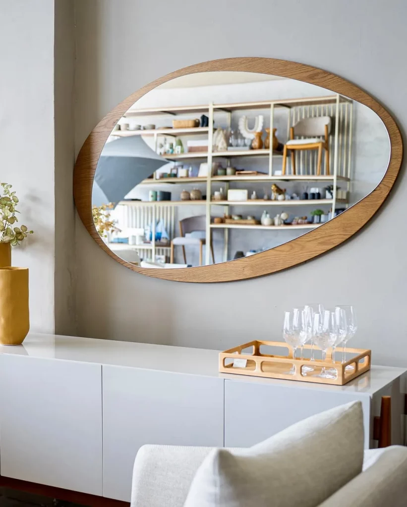 Moldura de espelho orgânico como um fundo.