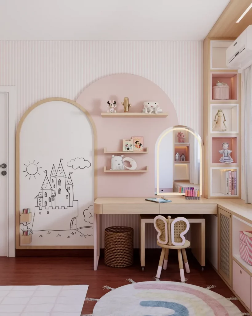 Penteadeira com cadeira de borboleta, espelho com LED embutido e pintura de castelo no arco.