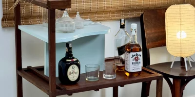 Amou, Levou, Episódio 1: um carrinho-bar para sua casa