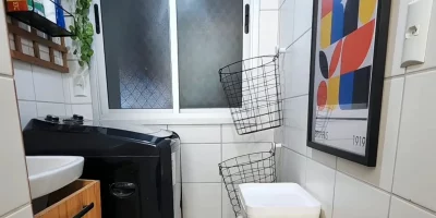 Transformação de lavanderia pequena em apartamento alugado